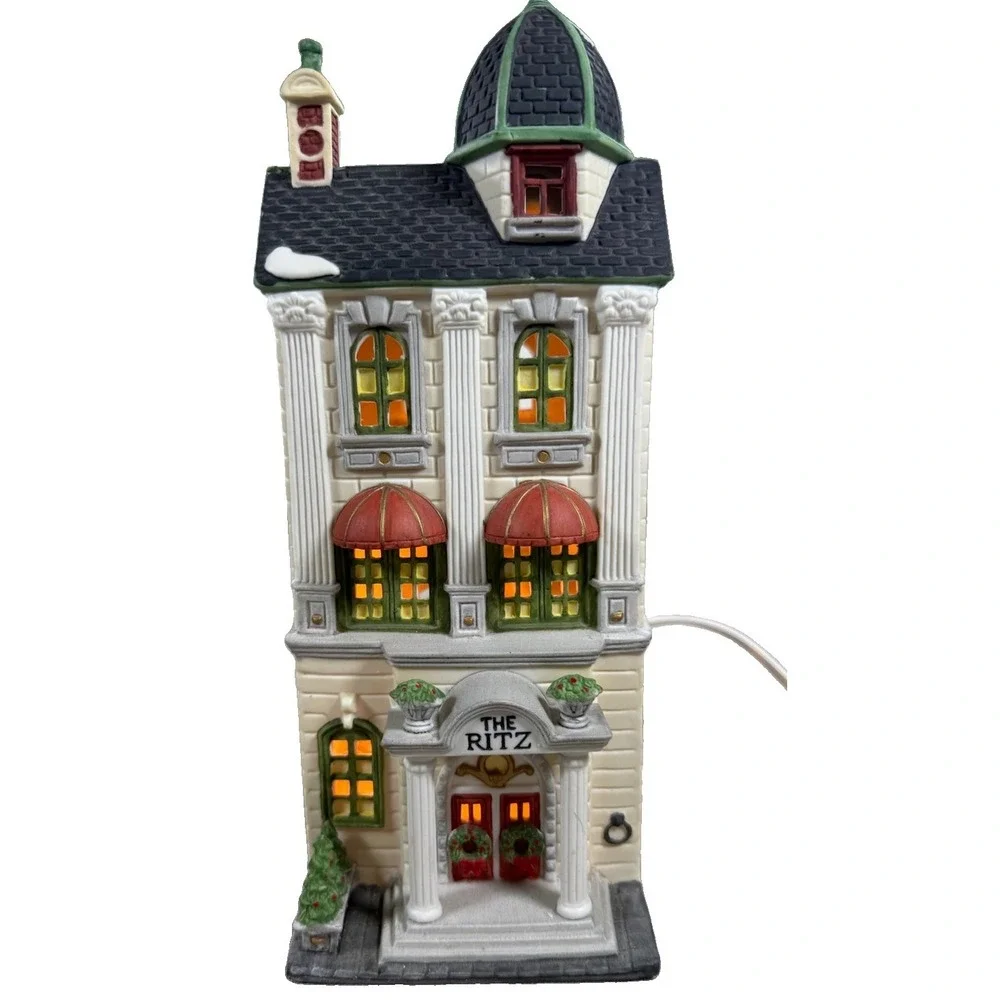 Dept 56 Heritage Village Ritz Hotel Christmas in the City 5973-0 Tested Boxed